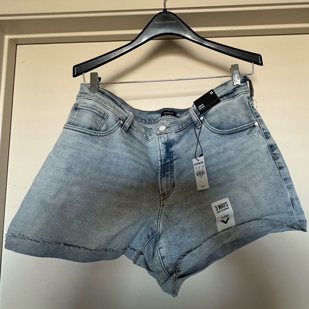 NEW Mid Rise Shorts